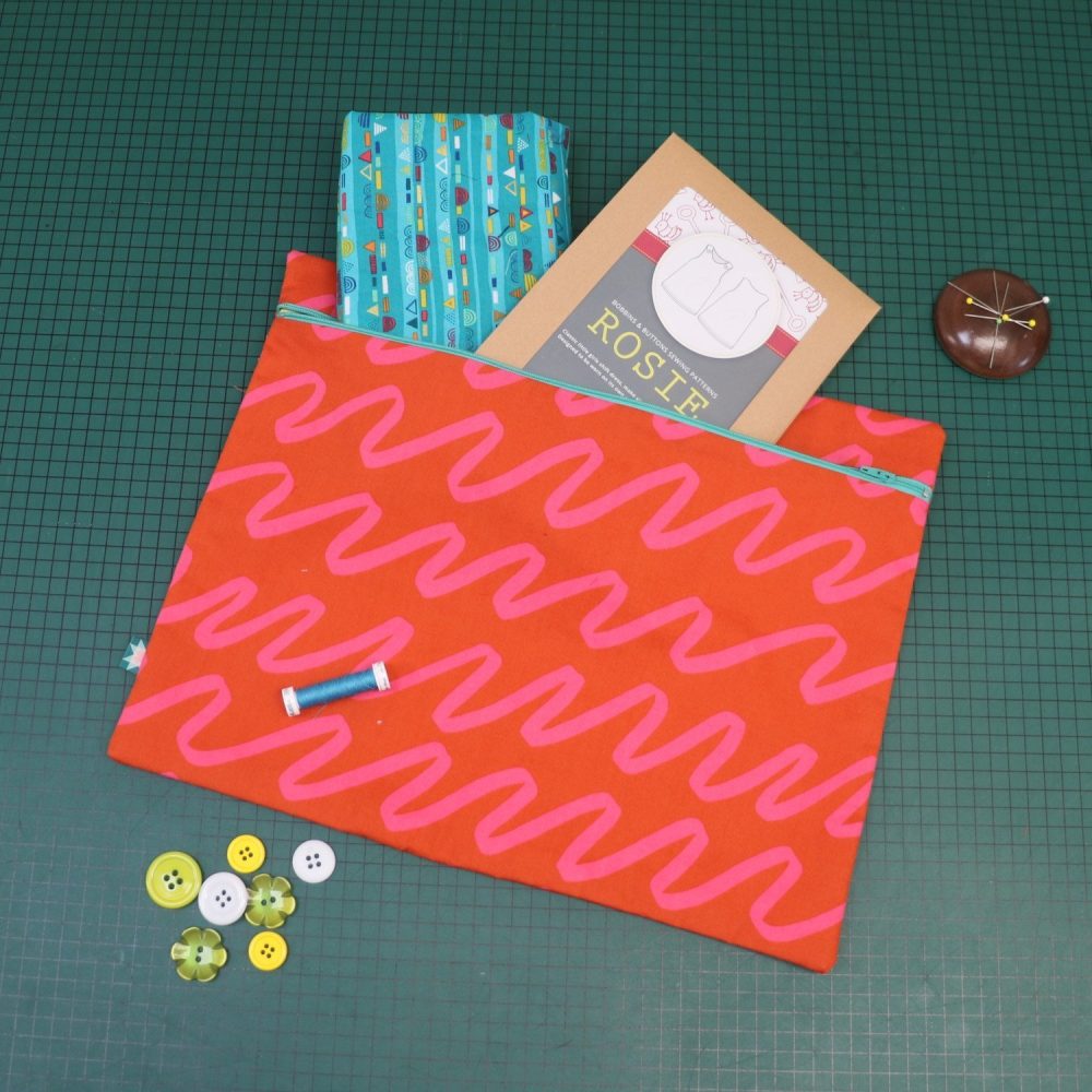 Project bag sewing kit from Bobbins and buttons